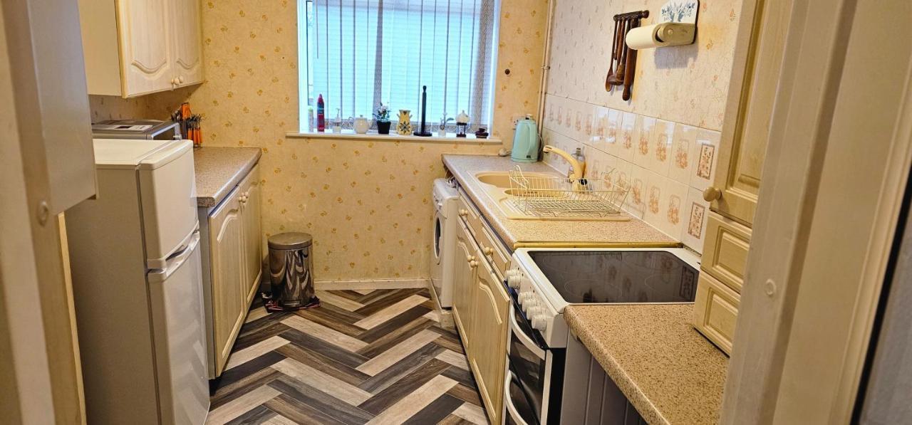 Holiday home 2bedroom Away From *